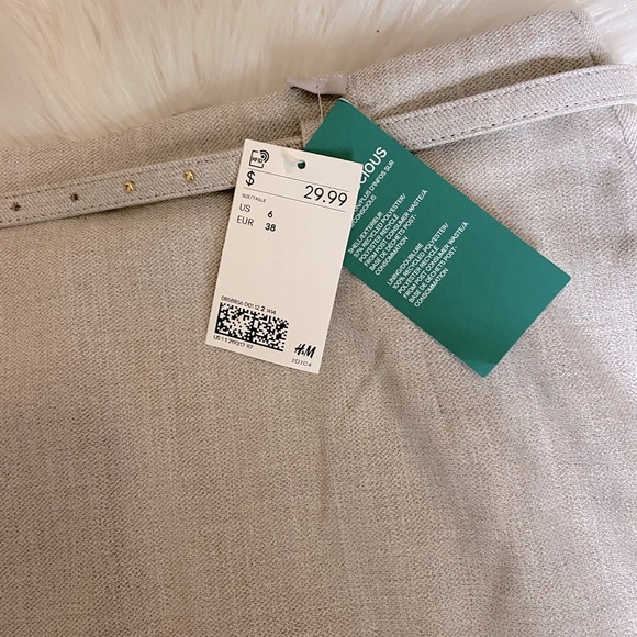 H&M Tan professional skirt size 6 - Picture 3 of 4